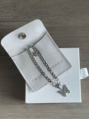Twenty Compass Muse Necklace Silver Stainless Steel Butterfly Figaro  16-18"